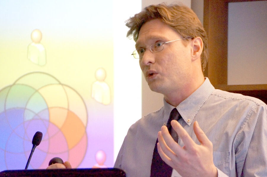 Prof. Dr. Frank Ückert beim Biobanken-Symposium 2012