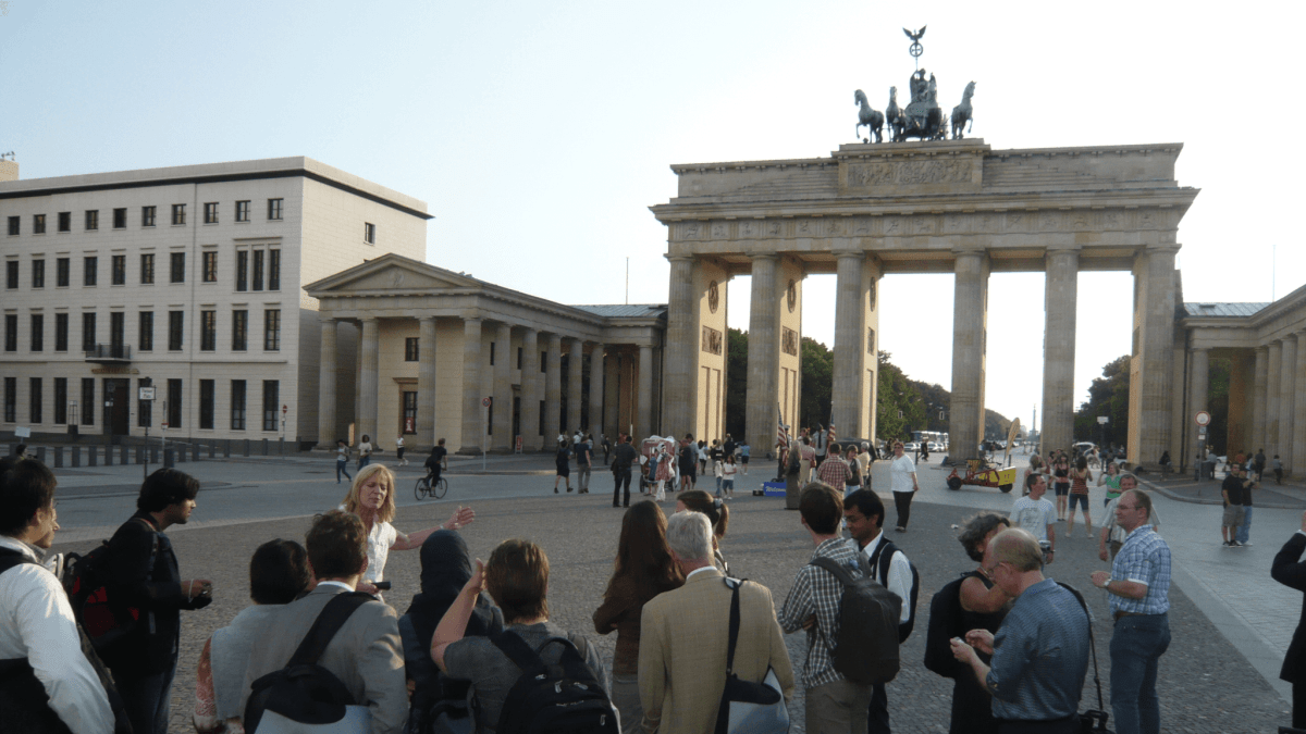 Berliner Regierungsviertel, Brandenburger Tor