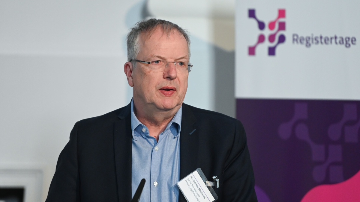 Dr. rer. biol. hum., Dipl. Ing. Thomas Bierbaum Dr. rer. biol. hum., Dipl. Ing. Thomas Bierbaum auf den Registertagen 2024