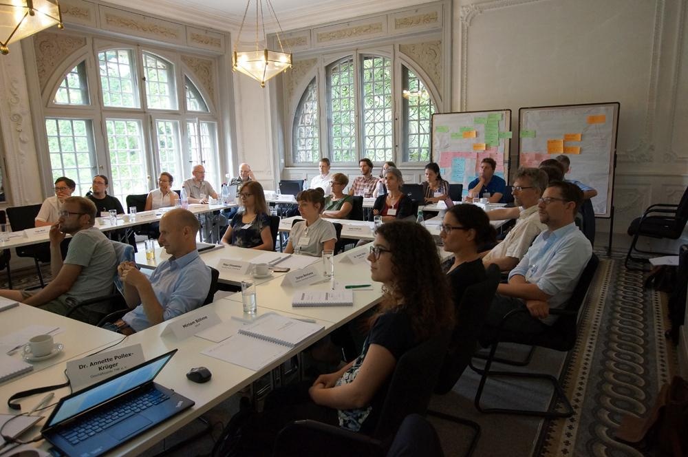 Teilnehmer und Teilnehmerinnen der TMF-School 2019 Die Teilnehmer und Teilnehmerinnen der TMF-School 2019