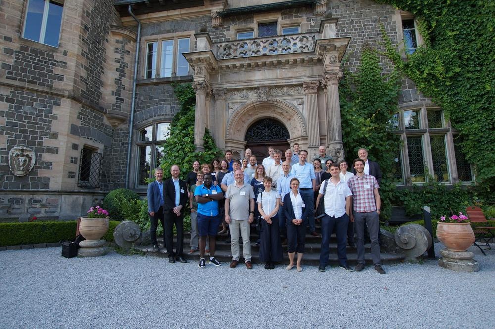 Gruppenfoto - TMF-School 2019 Ein Gruppenfoto bei der TMF-School 2019