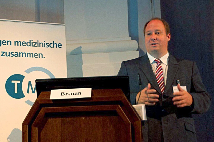 Dr. Helge Braun Dr. Helge Braun