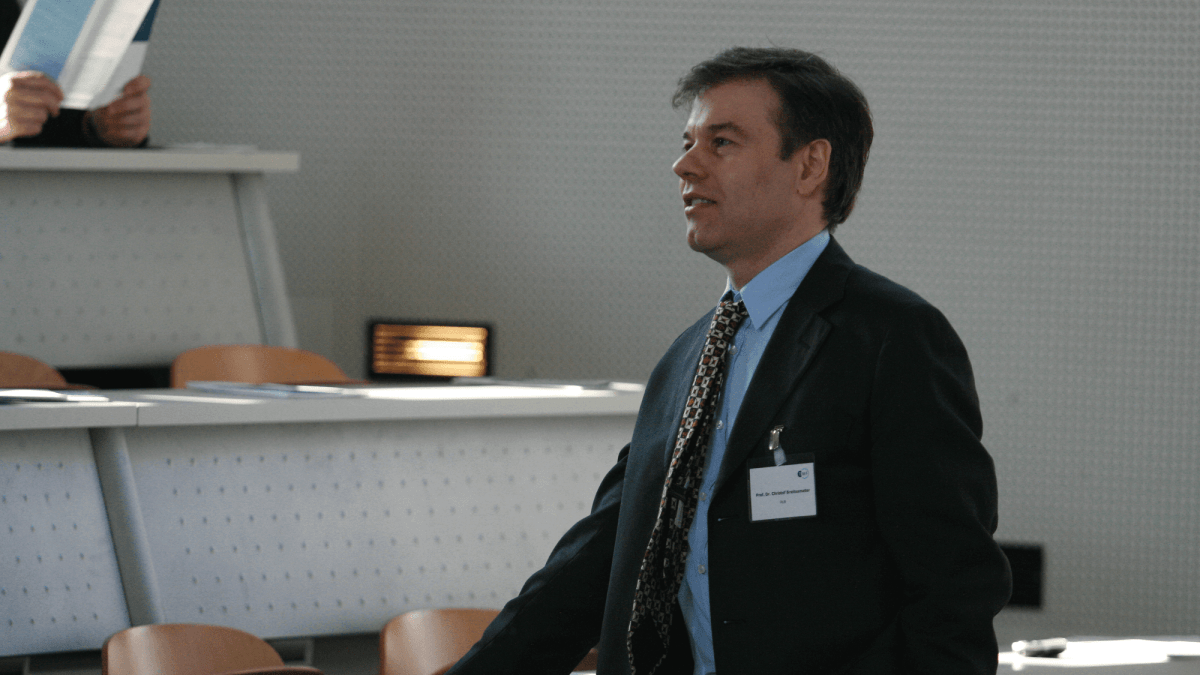 Prof. Dr. Christof Breitsameter Prof. Dr. Christof Breitsameter