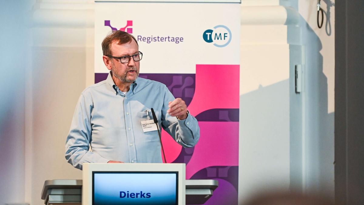 Prof. Dr. Dr. Christian Dierks Prof. Dr. Dr. Christian Dierks auf den Registertagen 2024