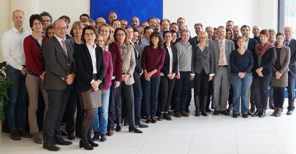Gruppenfoto Auftaktworkshop der modellhaften Register 2017 Gruppenfoto Auftaktworkshop der modellhaften Register 2017