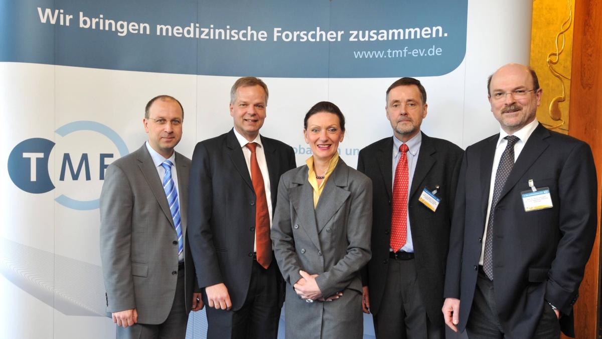 TMF-Jahreskongress 2012 Gruppenfoto der Sprecher zur Eröffnung des TMF-Jahreskongresses 2012