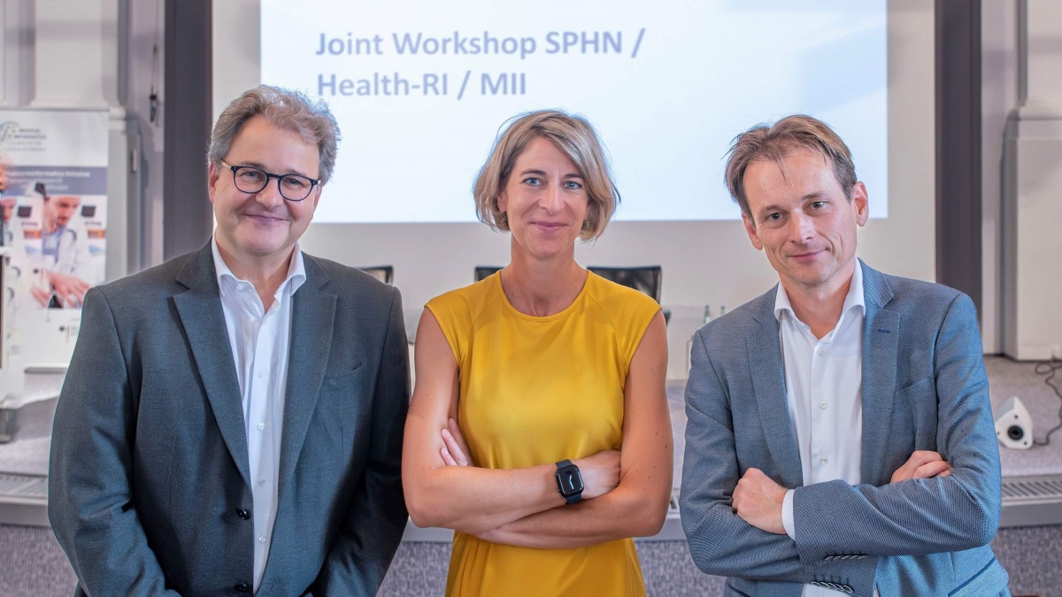 EHDS-Workshop Sebastian C. Semler, Dr. Katrin Crameri und Dr. Jan-Willem Boiten bei einem gemeinsamen Workshop zum EHDS