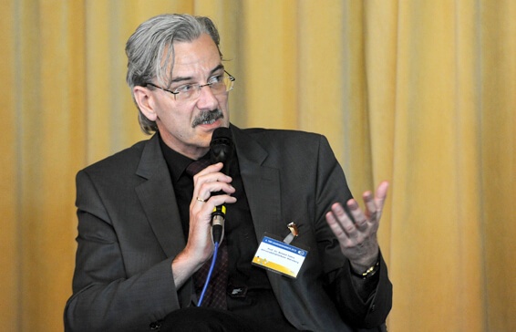 Prof. Dr. Roland Jahns Prof. Dr. Roland Jahns