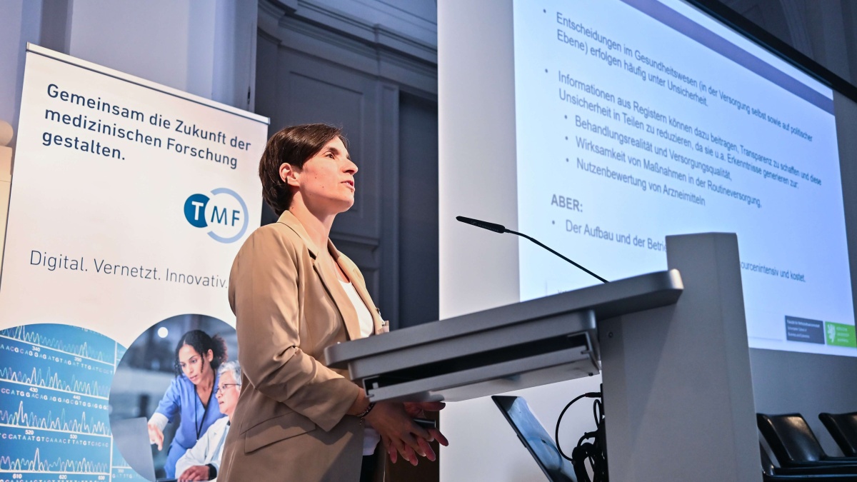 Prof. Dr. Juliane Köberlein-Neu Prof. Dr. Juliane Köberlein-Neu auf den Registertagen 2025