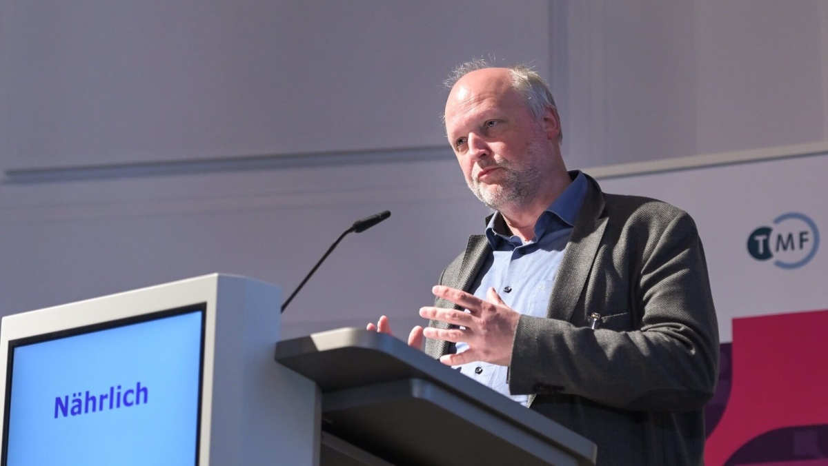 Prof. Dr. Lutz Nährlich Prof. Dr. Lutz Nährlich auf den Registertagen 2023