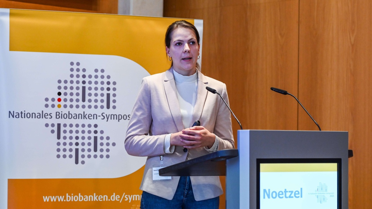 Laura Noetzel Laura Noetzel auf dem Biobanken-Symposium 2025.