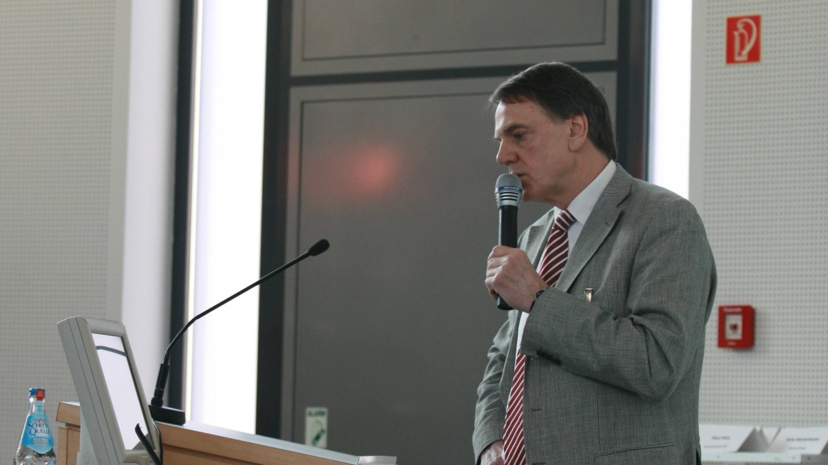 Prof. Dr. Christian Ohmann Prof. Dr. Christian Ohmann
