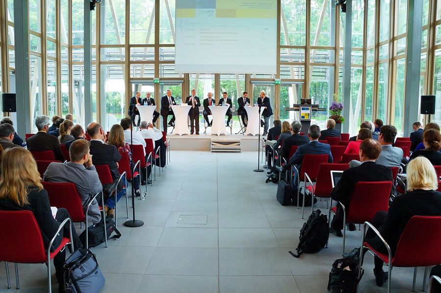 Podiumsdiskussion zum E-Health-Gesetz Podiumsdiskussion zum E-Health-Gesetz bei der Telemed 2015