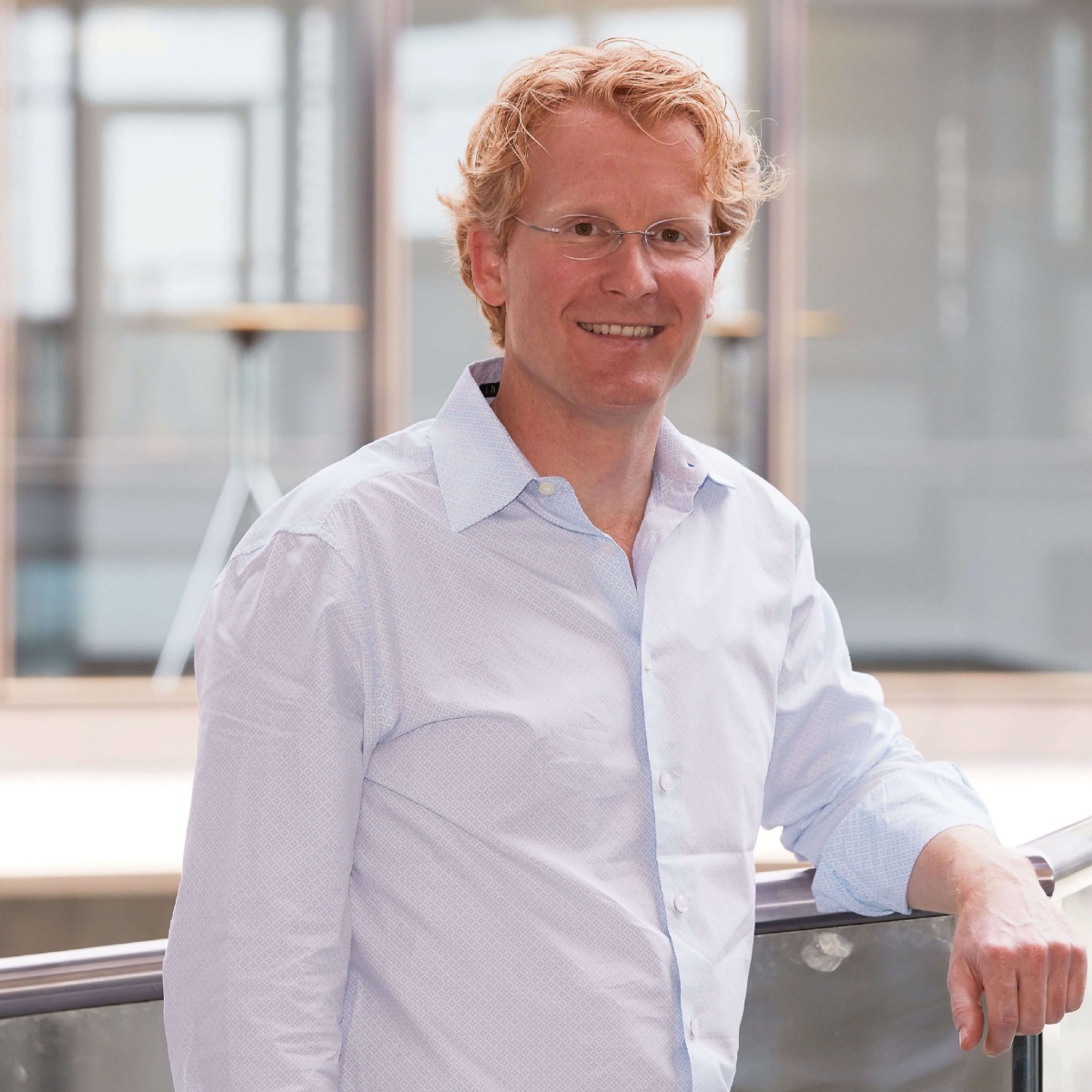 Prof. Lars M. Steinmetz Prof. Lars M. Steinmetz