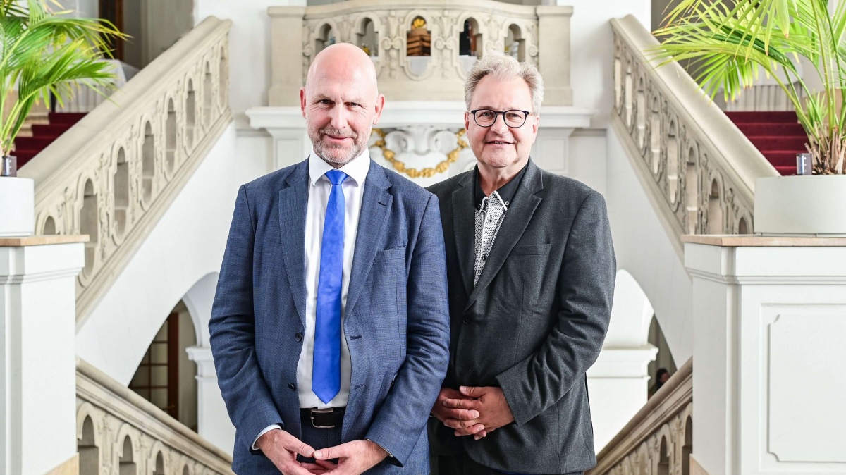Markus Algermissen und Sebastian C. Semler Ministerialdirigent Markus Algermissen und TMF-Geschäftsführer Sebastian C. Semler auf den Registertagen 2024