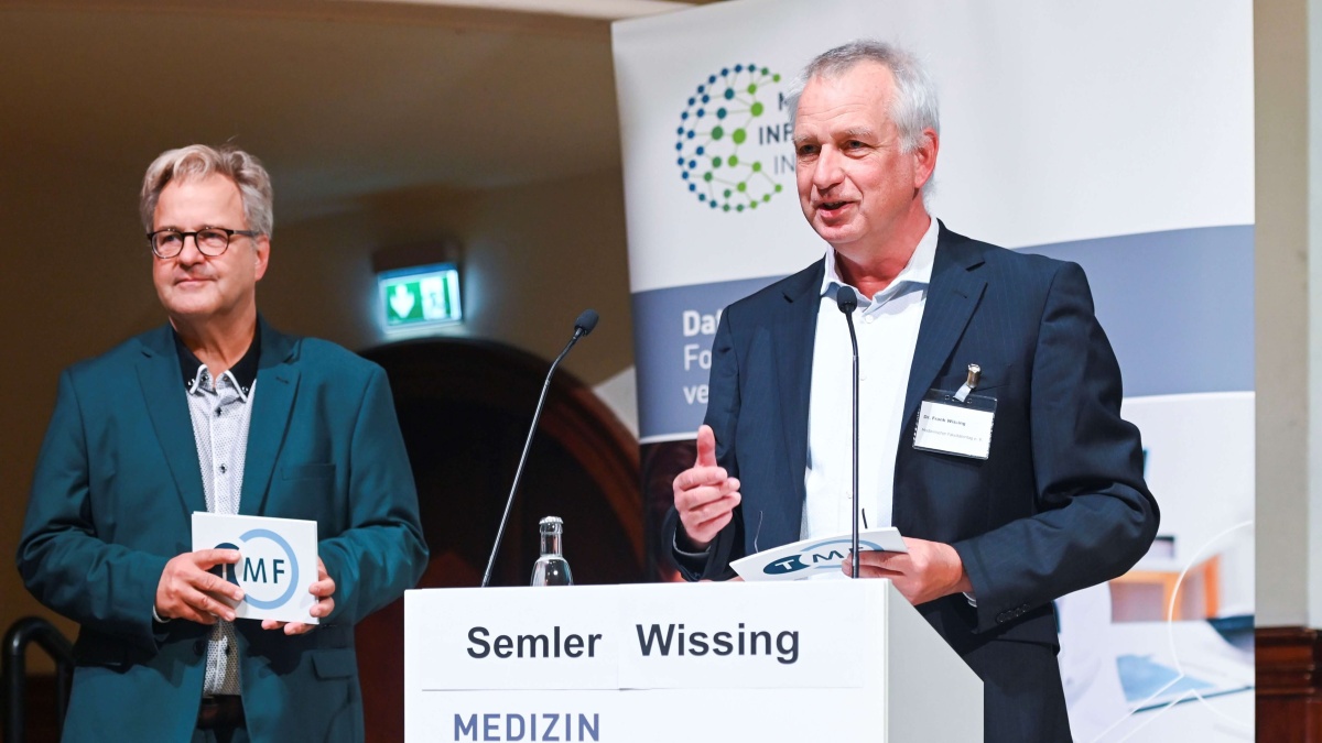 Sebastian C. Semler und Dr. Frank Wissing auf dem MII-Symposium 2025.