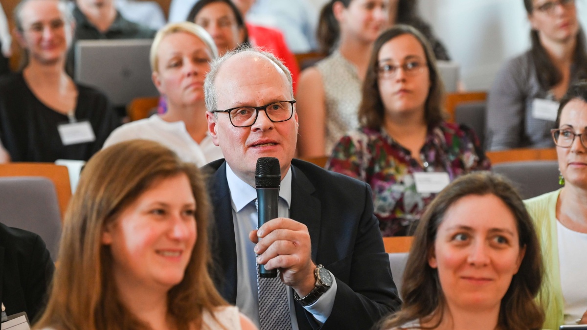 Prof. Dr.-Ing. Rüdiger Rupp Prof. Dr.-Ing. Rüdiger Rupp auf den Registertagen 2024