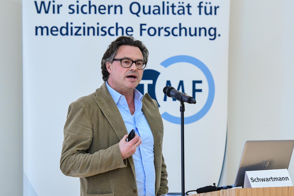 Prof. Dr. Rolf Schwartmann Prof. Dr. Rolf Schwartmann