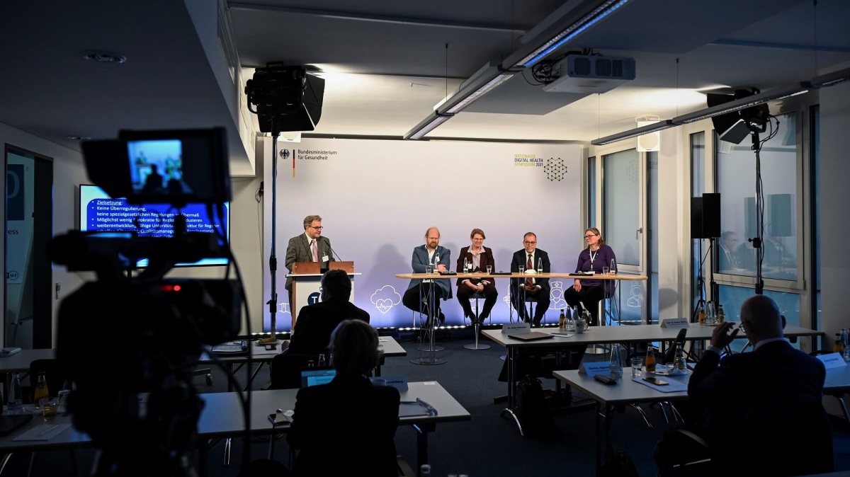 NDHS 2021 Sebastian Semler und weitere Referenten beim NDHS 2021