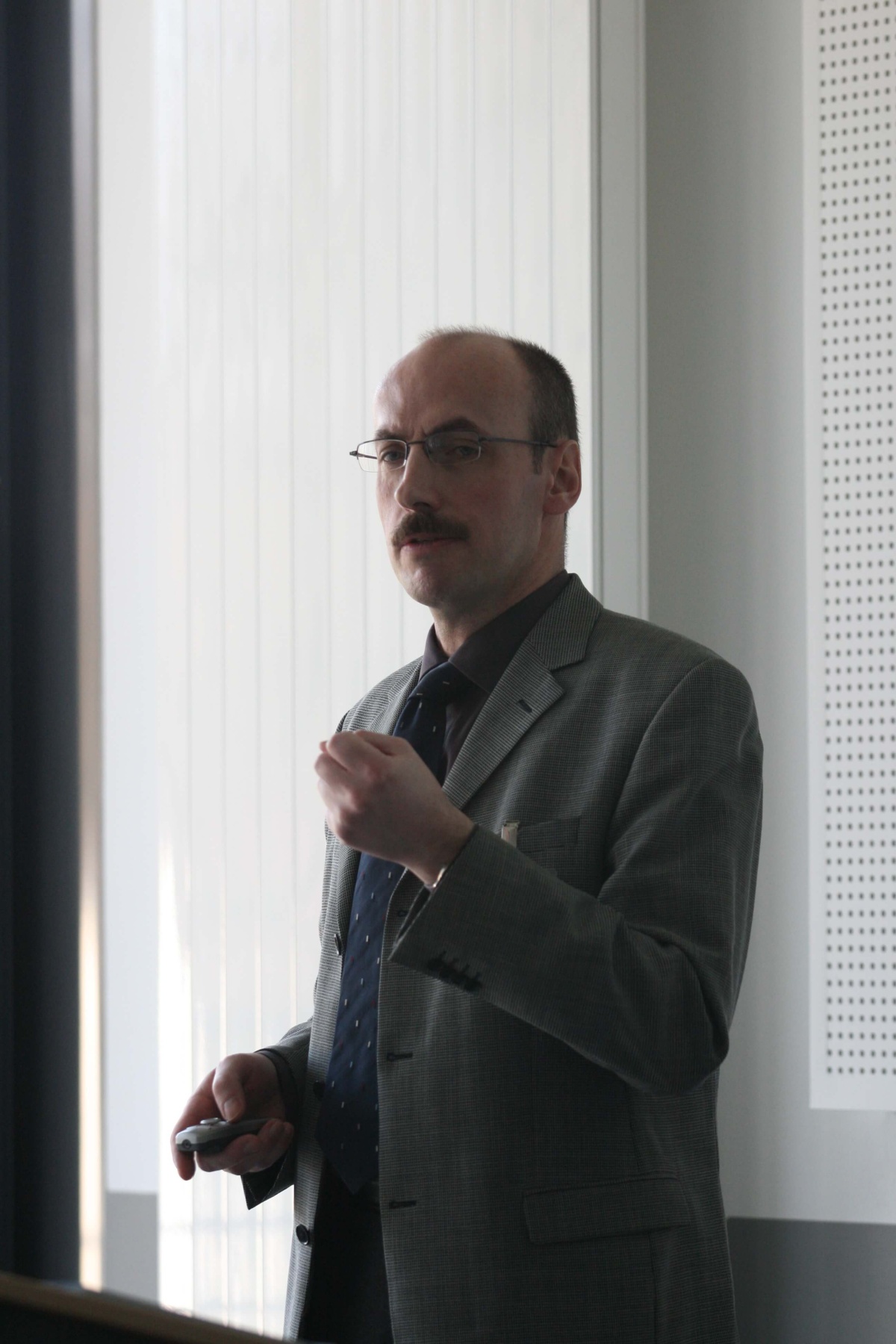 Prof. Dr. Jürgen Stausberg Prof. Dr. Jürgen Stausberg