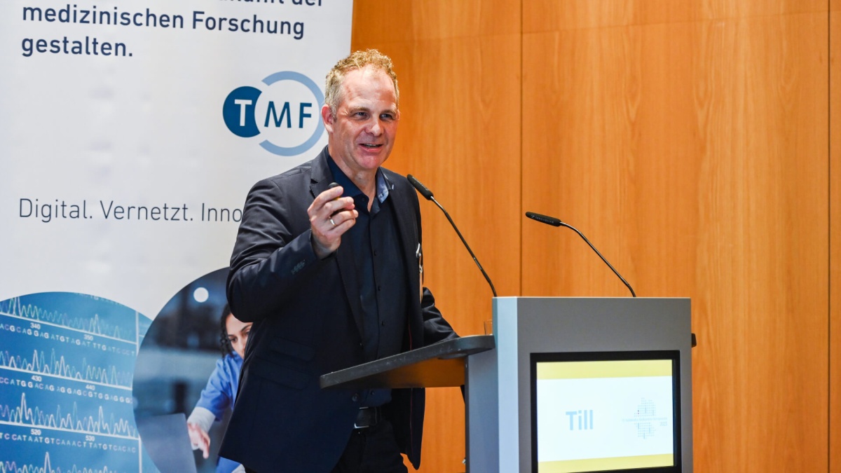 PD Dr. Andreas Till PD Dr. Andreas Till auf dem Biobanken-Symposium 2025.