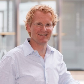 Prof. Lars M. Steinmetz