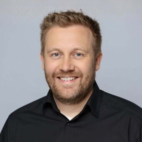 Manuel Burkhart