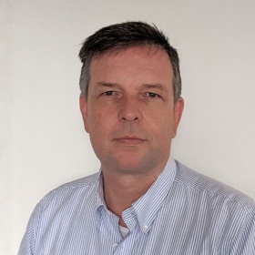 Dr. Peter Sebbel