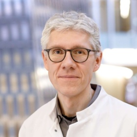 Prof. Dr. Stefan Fröhling