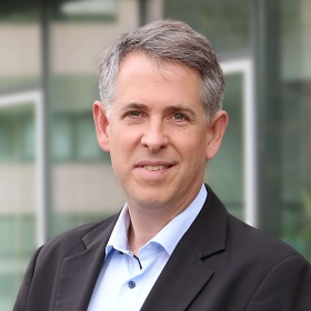 Prof. Dr. Stefan M. Pfister
