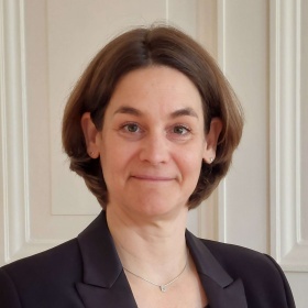 Dr. Stefanie Märschenz
