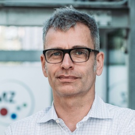 Prof. Dr. Ulrich Nübel