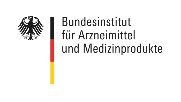 Das Logo des Bundesinstituts für Arzneimittel und Medizinprodukte mit dem deutschen Adler und einer Leiste in den Farben der deutschen Flagge.