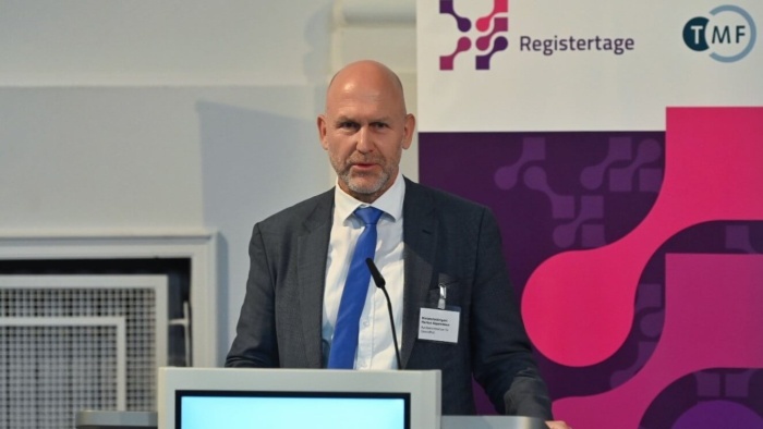 Ministerialdirigent Markus Algermissen vom Bundesministerium für Gesundheit auf den Registertagen 2024