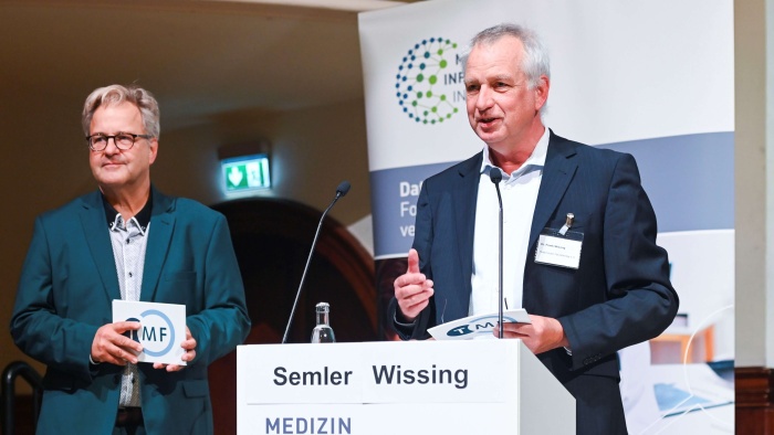 Sebastian C. Semler and Dr. Frank Wissing at the MII-Symposium 2025.