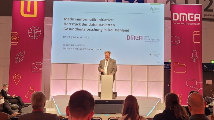 Sebastian C. Semler bei der DMEA 2022